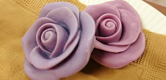 アムールデュショコラ 紫のバラ