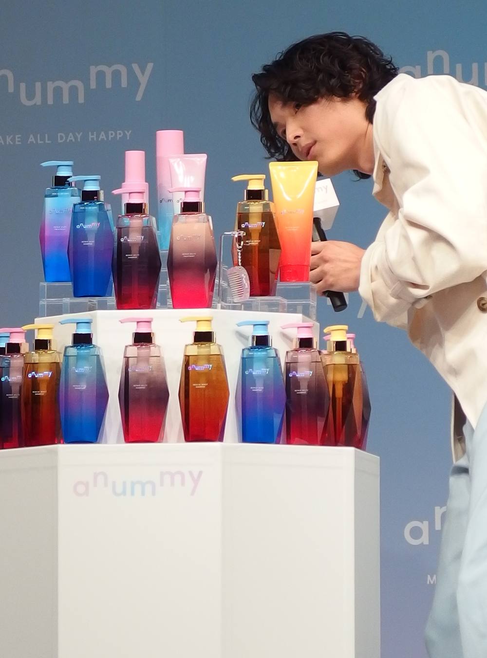 anummy(アニュミー)CM発表会 松村北斗