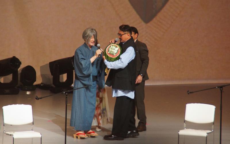 鳥取県知事 平井伸治