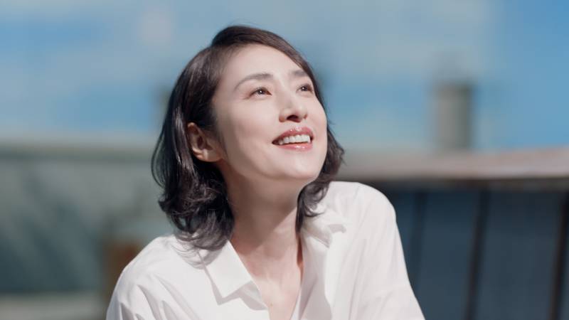 天海祐希さんが出演する特別ムービー「晴れ風 愛された記憶篇