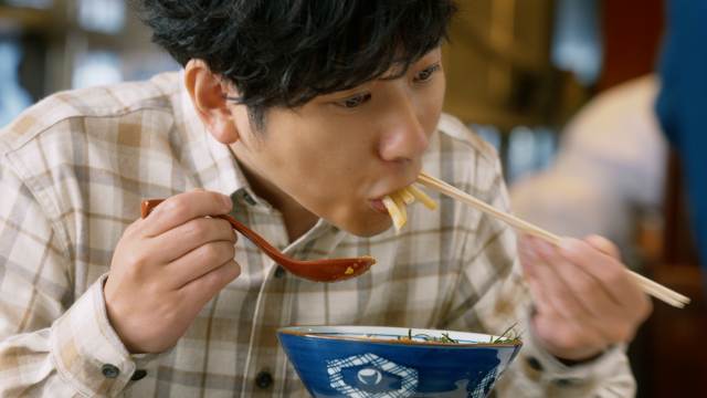 二宮和也さん、松岡昌宏さん 丸亀製麺CM