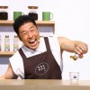 なかやまきんに君さん自身ソックリの「店長代理」に困惑！「珈琲と脂肪燃焼 by NISSHIN OilliO」お披露目会