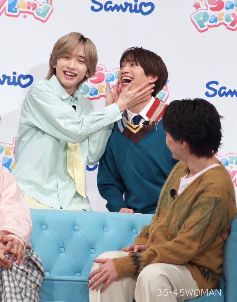 #道枝駿佑 さん：「生ハンギョドン、愛でたいくらいカワイイですね」と、#藤原丈一郎 さんを実際に愛でる